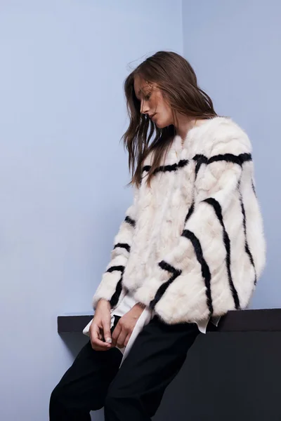 Look 19